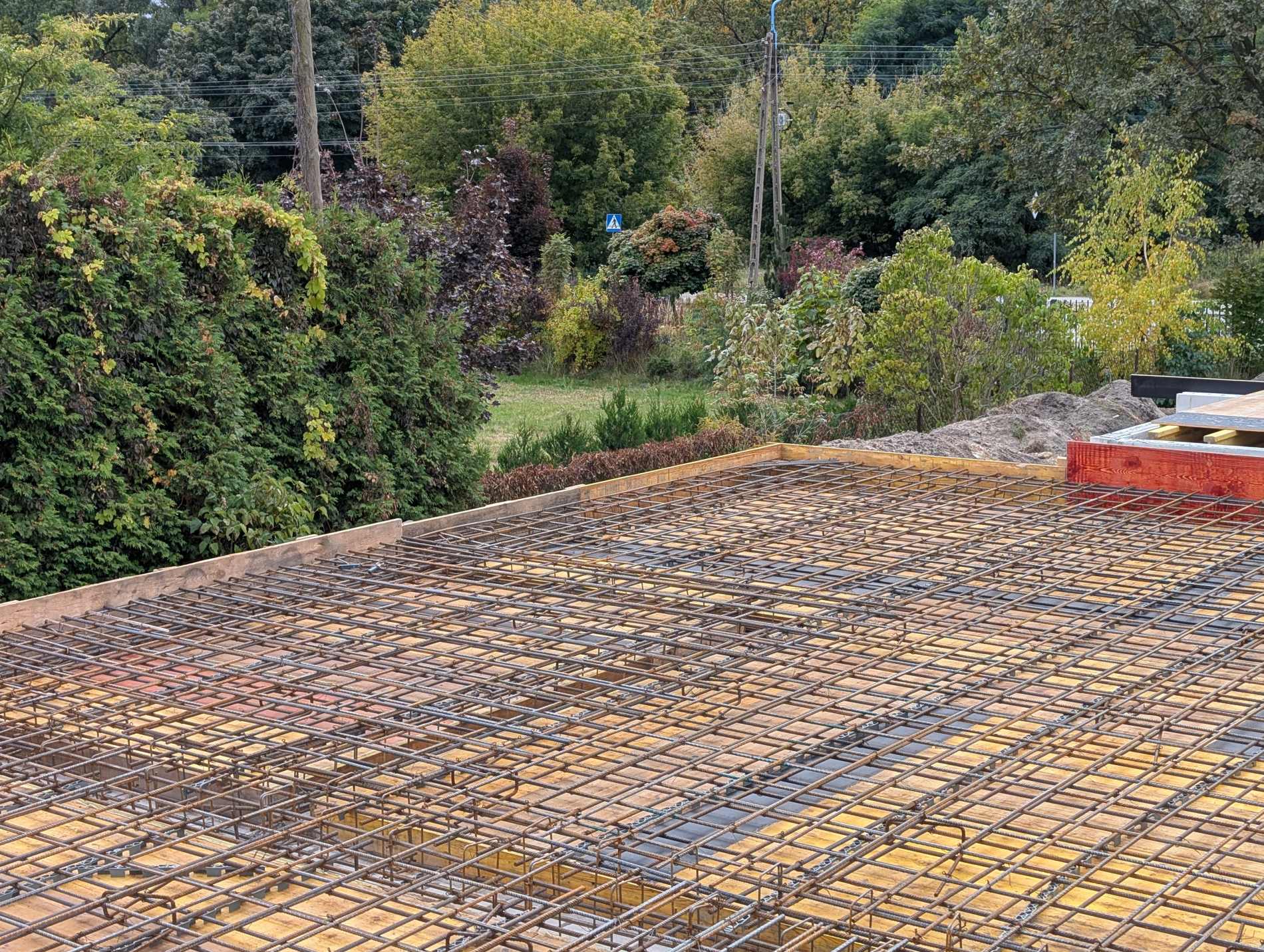 Zbrojenie i betonowanie stropu – szereg B